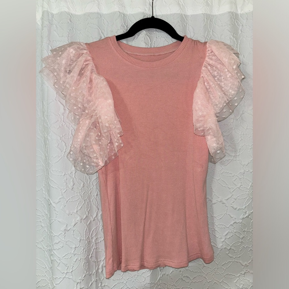Pink tulle sleeve top
